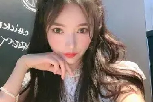 优思益事件又来后续！因退款无门演员张静初被47名消费者集体起诉
